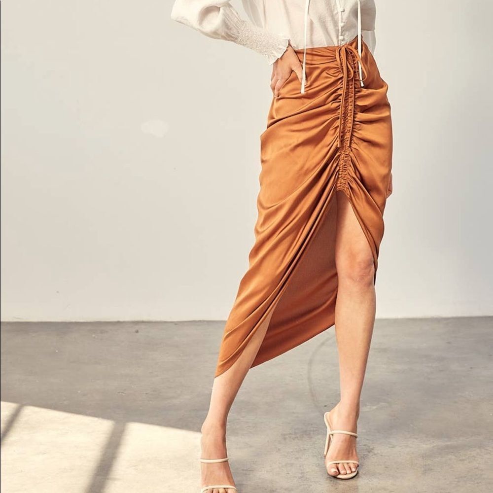 Scrunched Beige Long Satin Hi-lo skirt